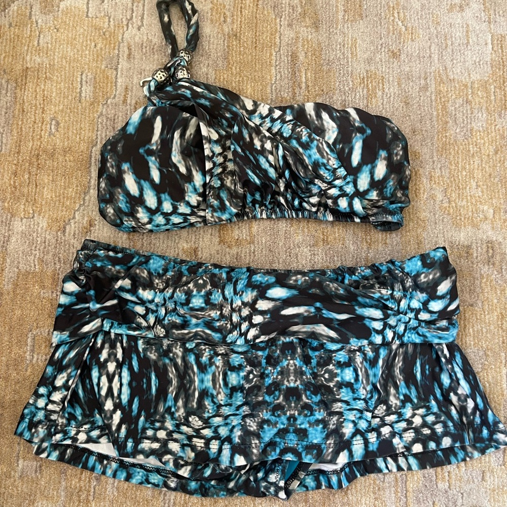 Becca Bikini Set